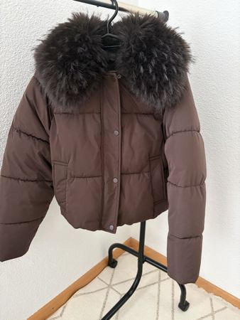 Zara Steppjacke in Braun mit sehguter Zustand xs