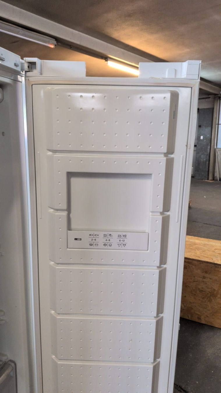 Congelatori: Siemens Tiefkühler – Usato da Zürich venduto da lui_b9m6 2