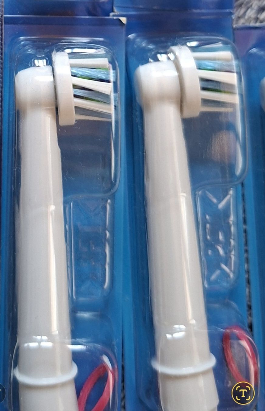Oral B Soins dentaires: zahnbürsten Oral B – Neuf avec emballage d'origine à Chalais par Aneson