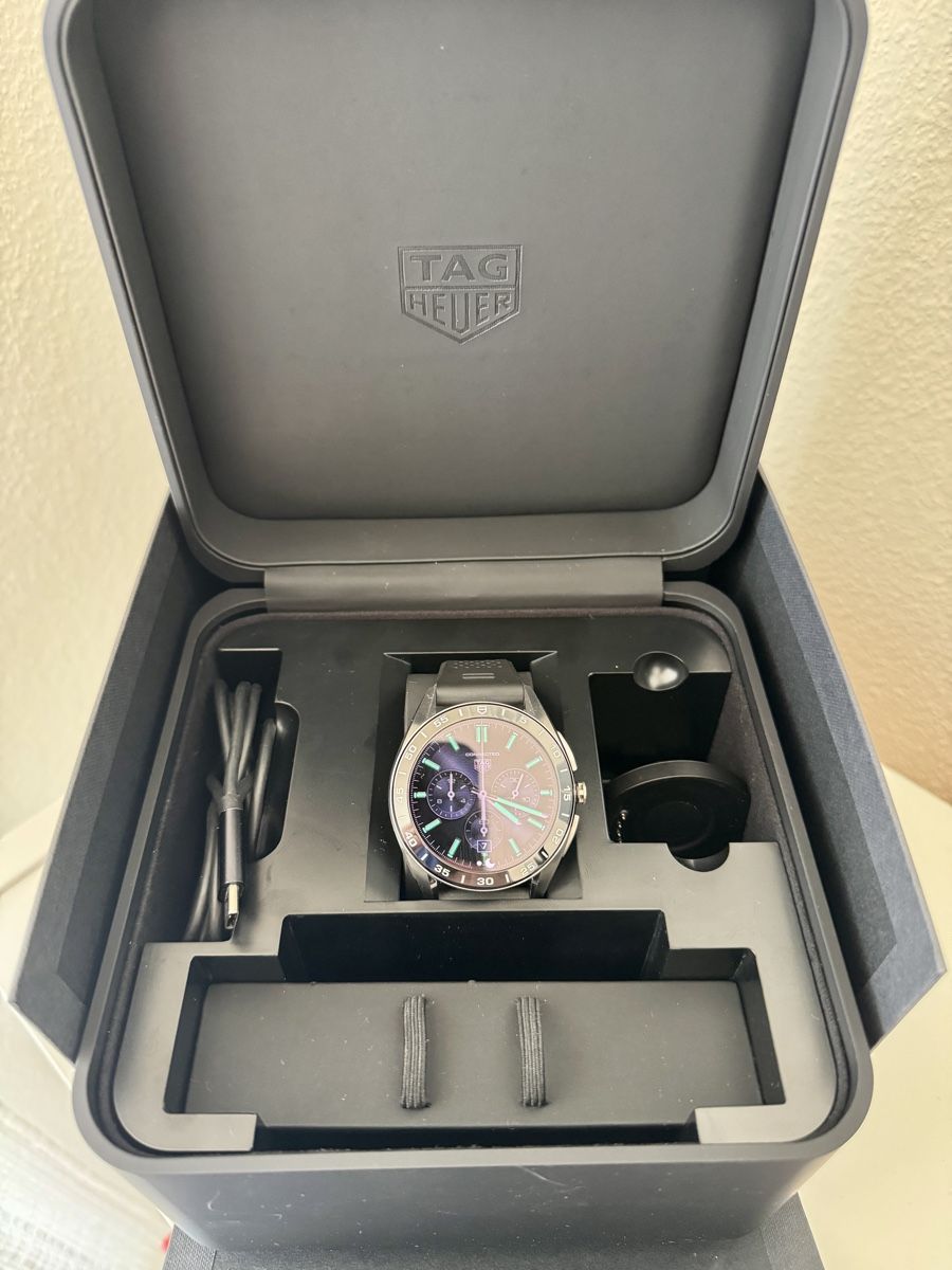 Tag Heuer Smartwatch: TAG Heuer Connected Calibre E4 45 mm – Usato da Reinach BL venduto da Birchiii82 8