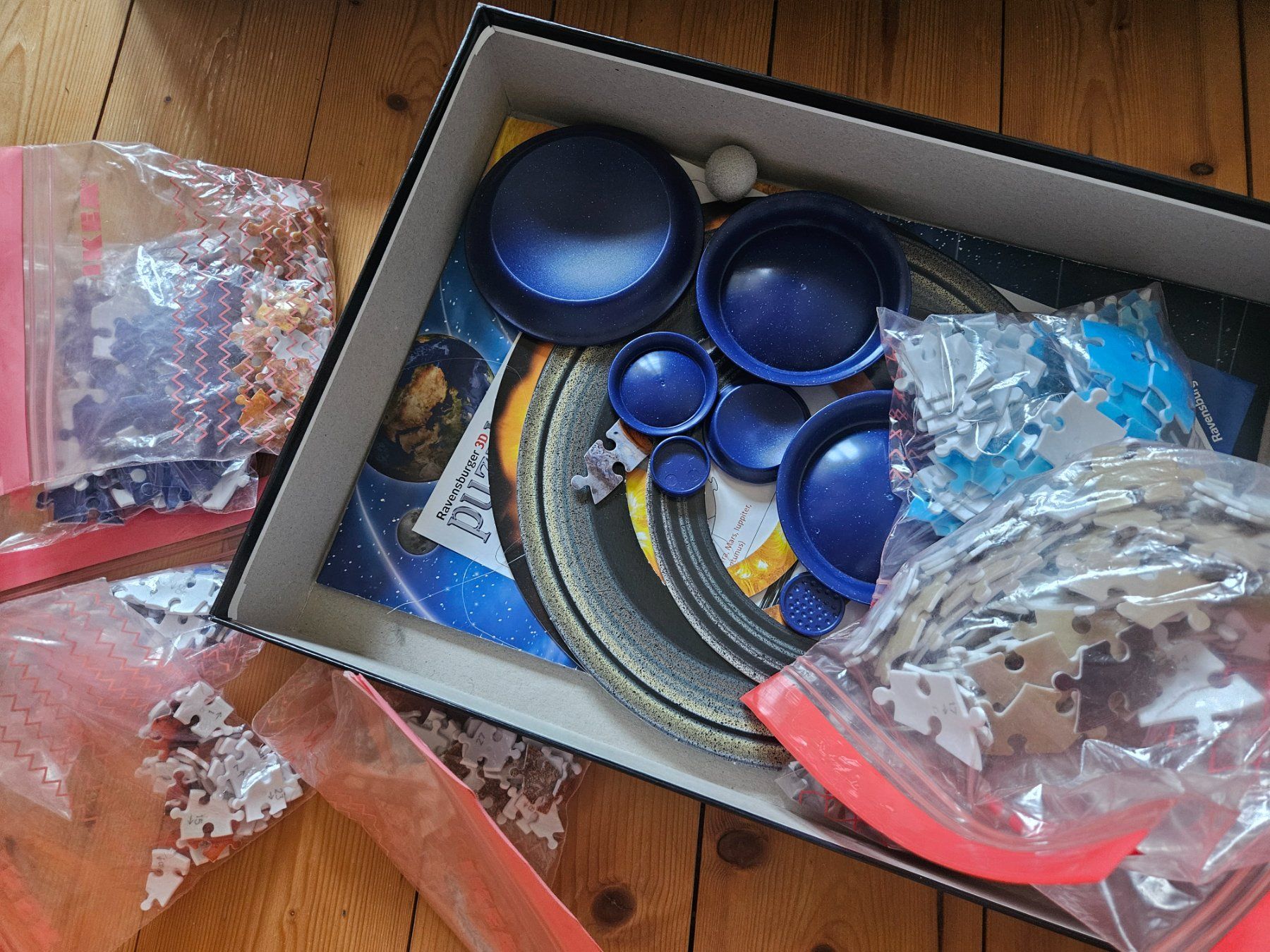 Ravensburger Puzzles: Tolles Ravensburger Planeten Puzzle 3D – Gebraucht aus Rifferswil von fle_5nqr 1