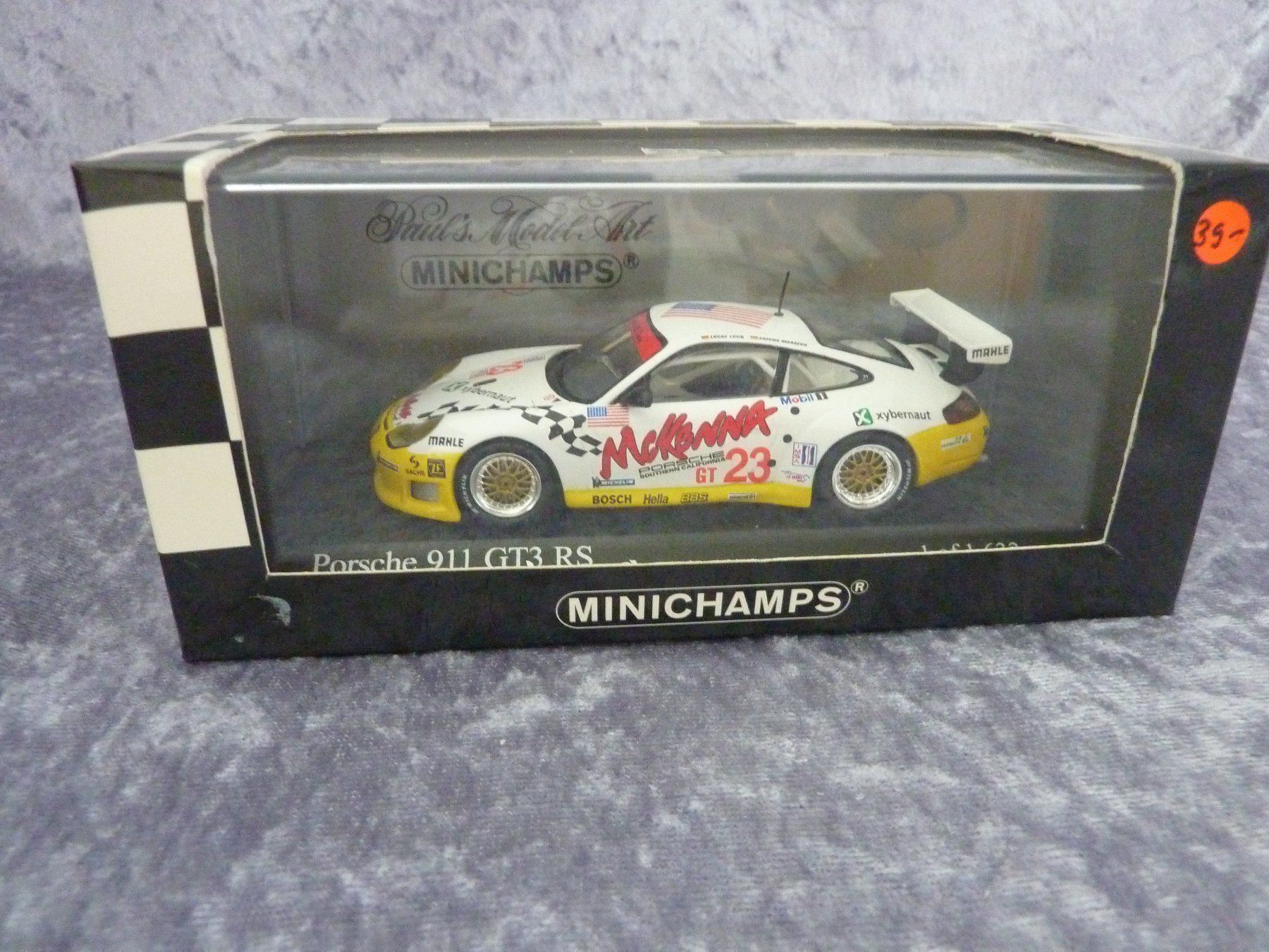 Minichamps Modellini d'auto: Porsche 911 GT3R  1:43 – Nuovo e nell'imballaggio originale da Dürrenäsch venduto da modellautos4you 1
