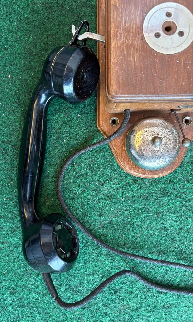 Telefoni: ANTIKES WANDTELEFON – Difettoso da Ostermundigen venduto da wini63 2