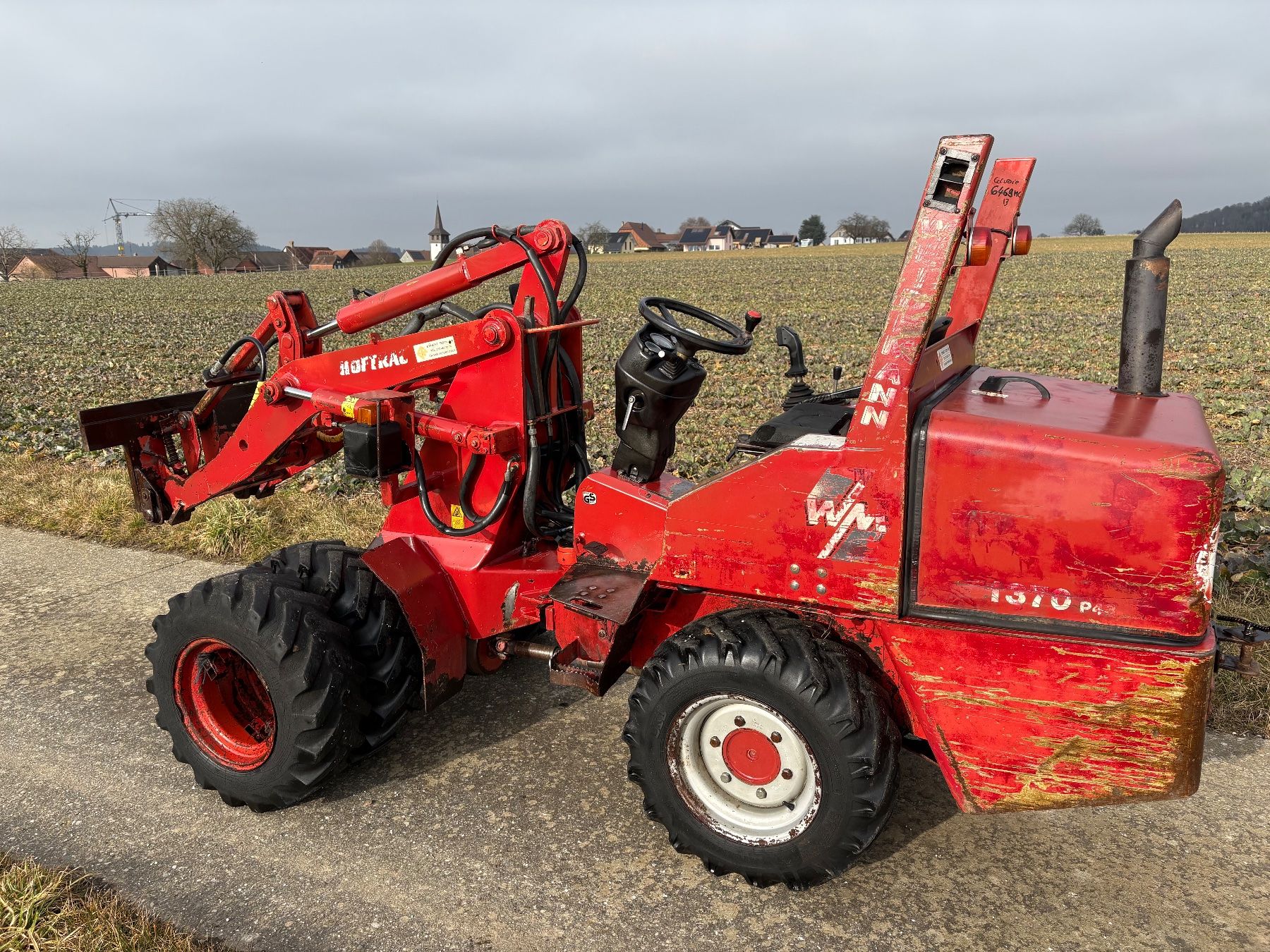 Weidemann Caricatori: Valet de ferme, Chargeuse Weidemann 1370 – Usato da Bioley-Magnoux venduto da Salvo25 1
