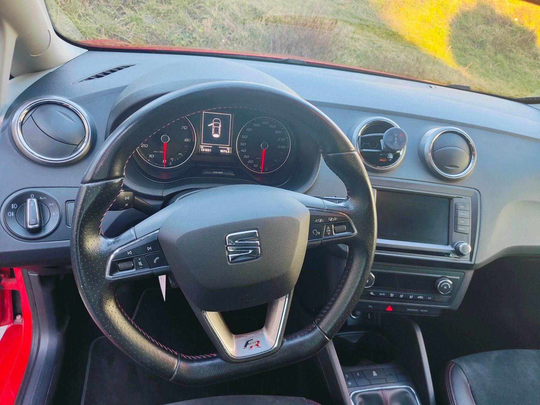 Seat Automobili: Seat Ibiza 1.0 FR – Usato da Neftenbach venduto da Hagman1 5