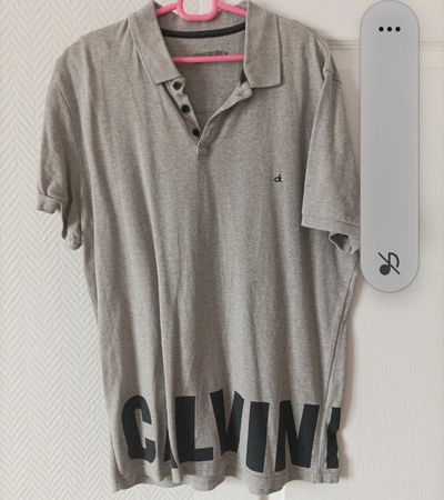 Polo Calvin Klein Jeans gris taille L  