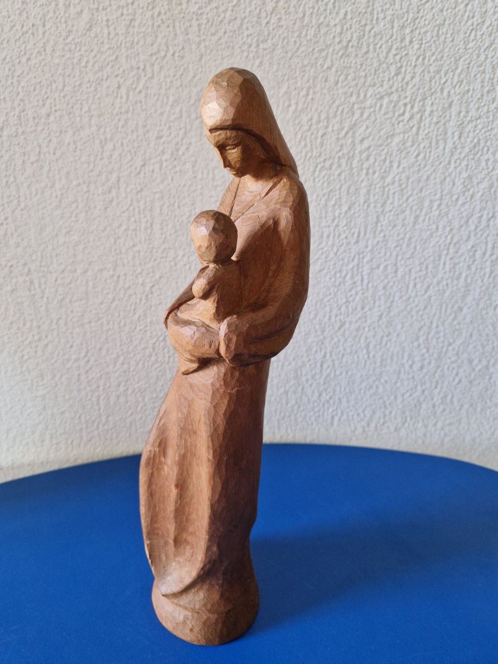 Sculptures & Statues: vintage Holz Skulptur Mutter mit Kind – D'occasion à Münchenbuchsee par Aare22 1