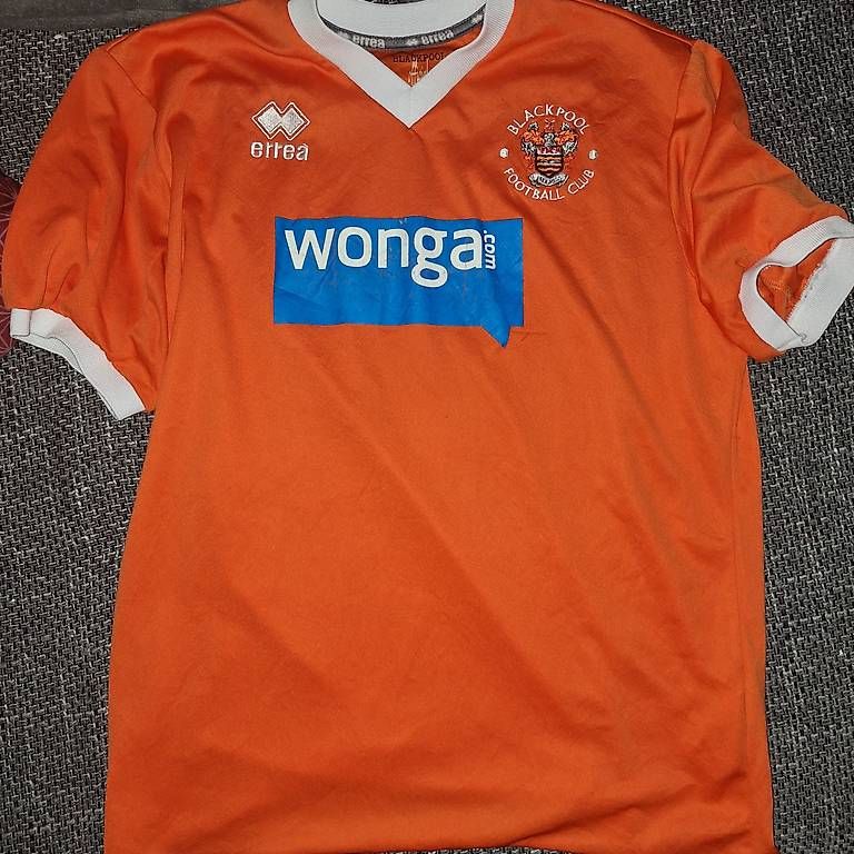 Canottiere & Pantaloni: Originales Blackpool Trikot Grösse L – Usato da Rapperswil SG venduto da Gooal