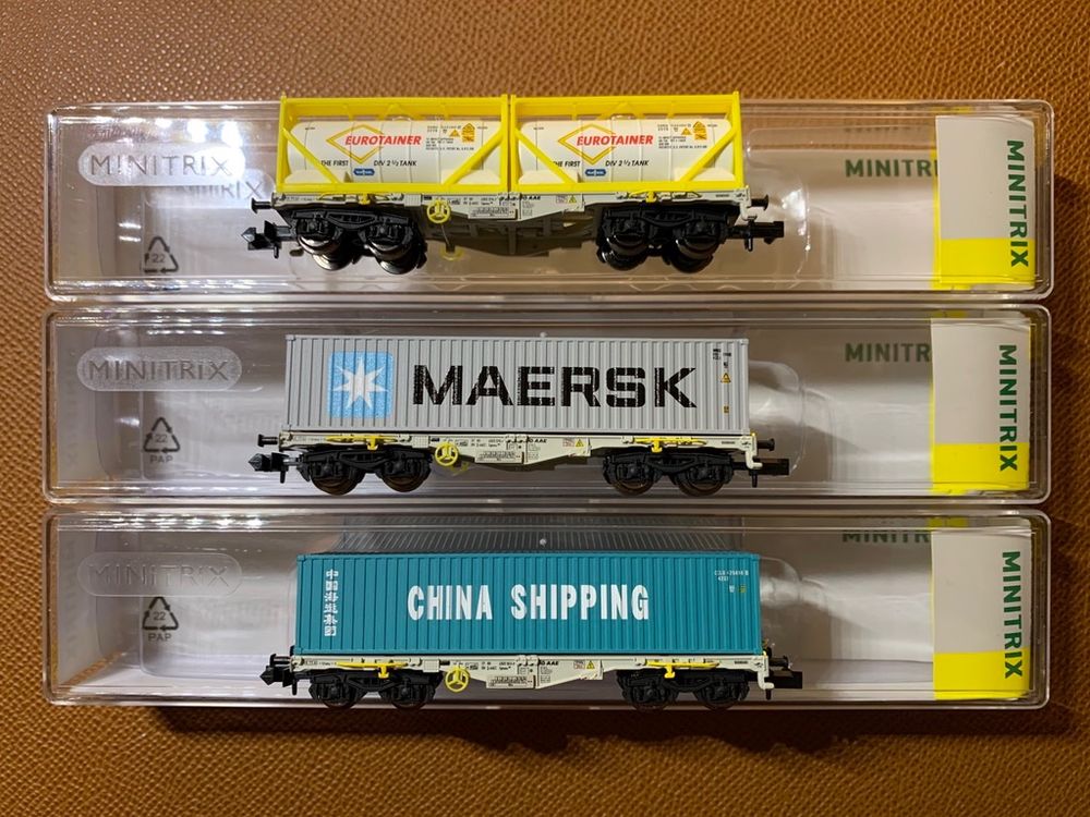 Minitrix N 18703 Containertragwagen-Set Sgmmns AAE DC Analog