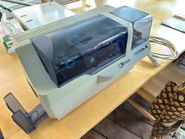 Zebra P330i Kartendrucker ganz selten gebraucht