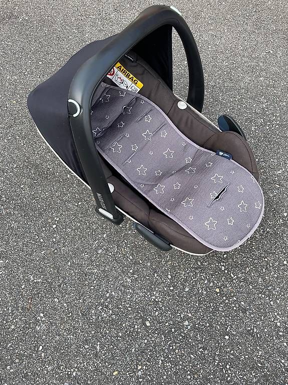 Seggiolini per auto: Maxi Cosi mit Station – Usato da Gunzgen venduto da bettina27 2