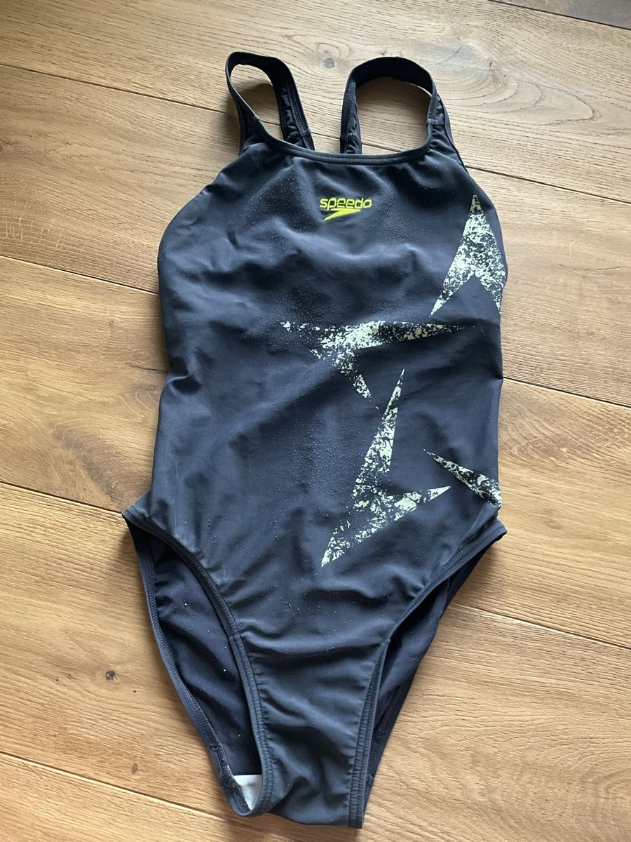 Speedo Costumi da bagno & Bikini: Mädchen Bademeister Speed Grösse 36 – Usato da Oberhof venduto da Hibrzel