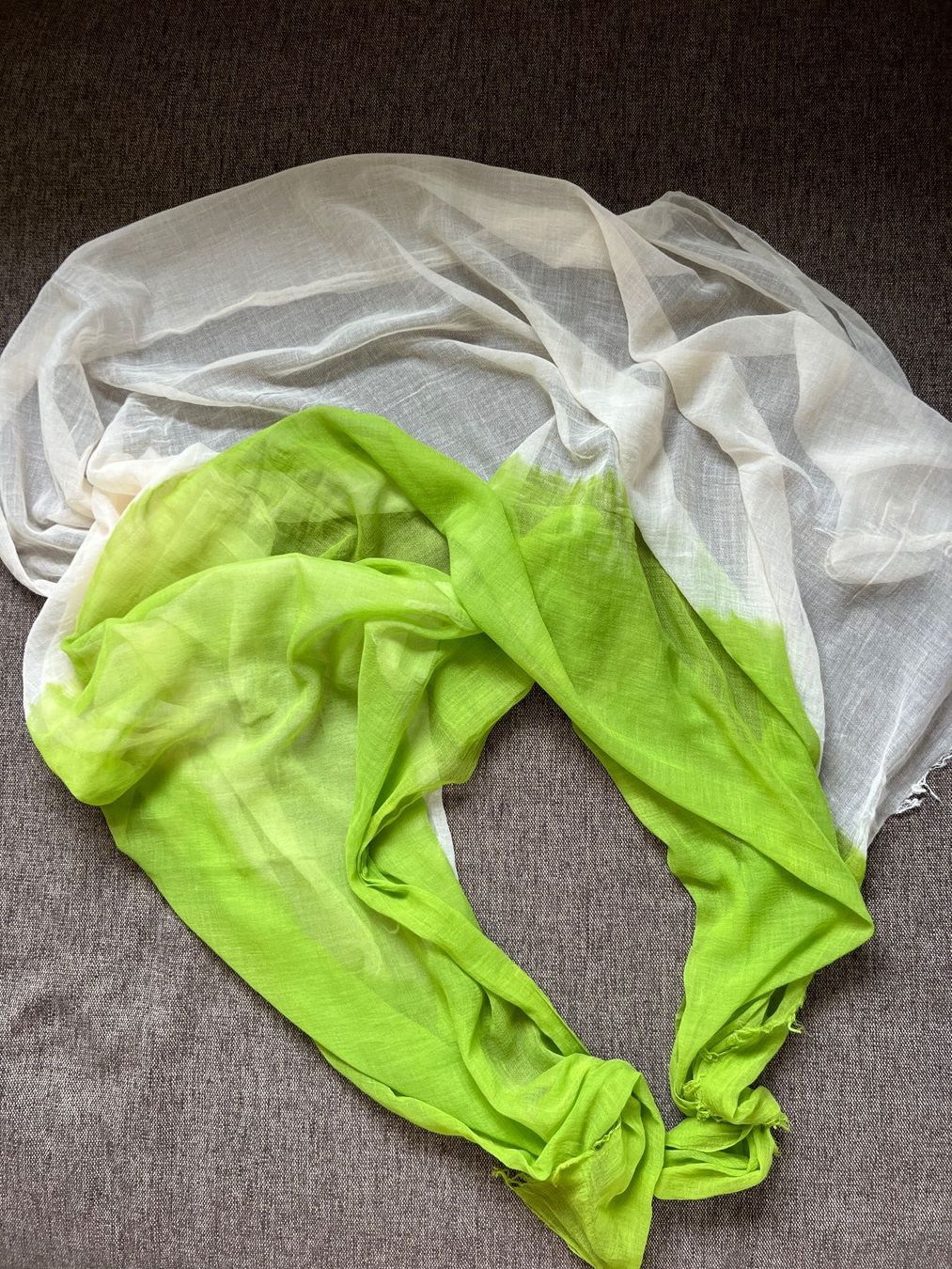 Lotti di vestiti: Damen Kleiderpaket, Gr. S/36 – Usato da Rüschlikon venduto da 21moje 2