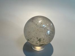 Exklusive klare Lodalith Kugel Bergkristall - 6cm, 352g