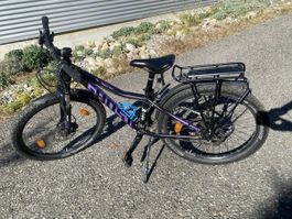 Mountainbike Bulls schwarz violett gutem Zustand