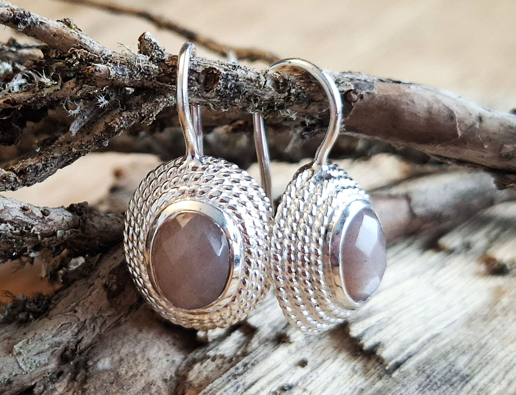 Orecchini pendenti & Orecchini a lobo: NORA - Silberohrringe - Chocolat Mondstein - hellbraun – Nuovo e nell'imballaggio originale da Mühlethal venduto da nicita-modeschmuck 2