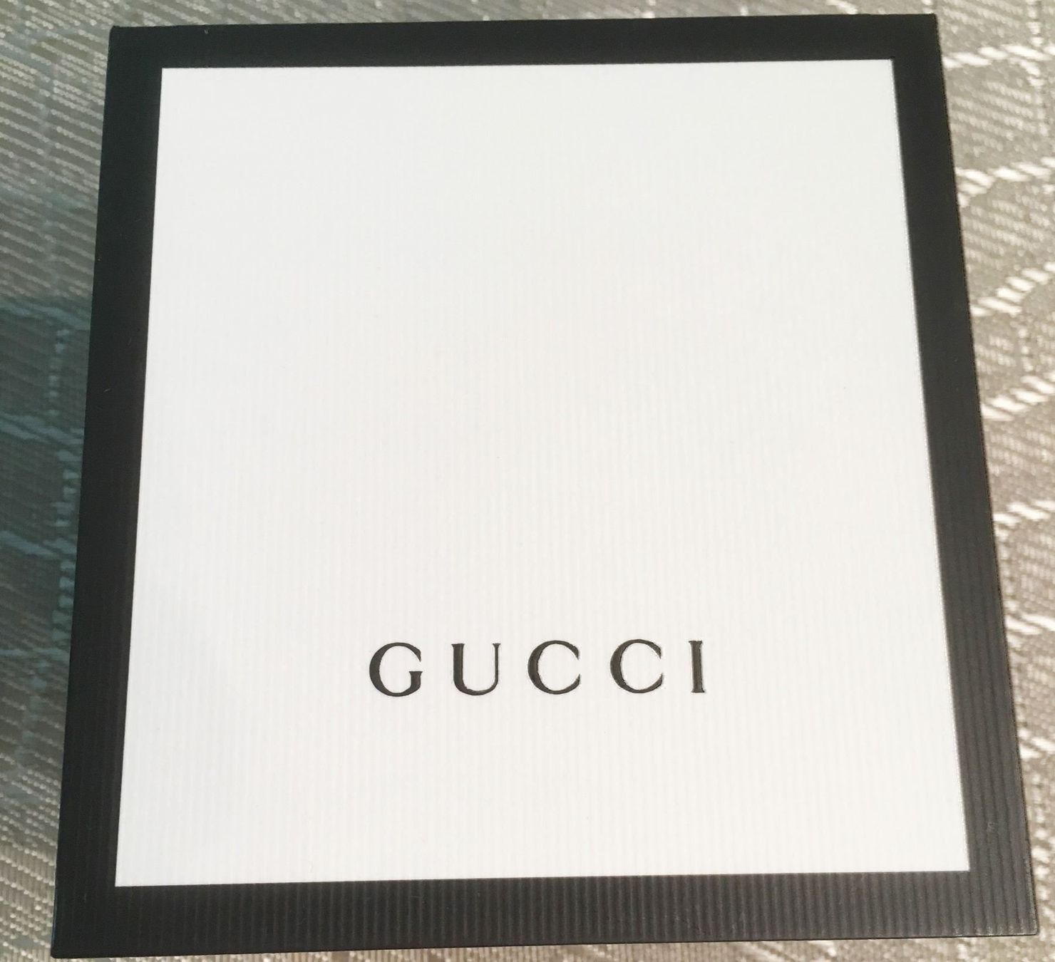 Gucci Orologi: GUCCI YA126410 G-Timeless Collection – Nuovo e nell'imballaggio originale da Zürich venduto da baracuda8048 7