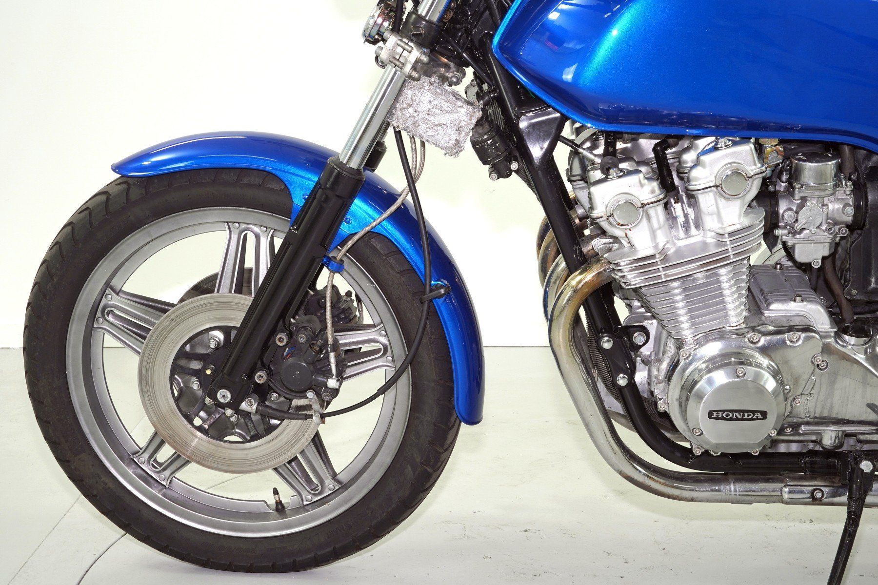 Honda Strasse: Honda CB 900 F – Gebraucht aus Winterthur von MCW 5