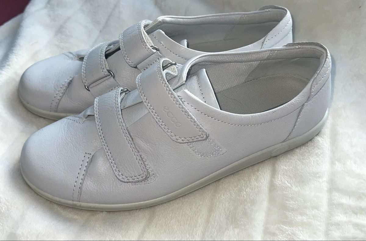 Ecco Scarpe da donna: ECCO SNEAKERS GR. 40 Leder neuwertig  – Nuovo (secondo la descrizione) da Unteraegeri venduto da MH203 3