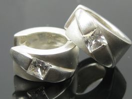 Ohrringe breite Creolen Silber 925 + CA weisser Schmuckstein