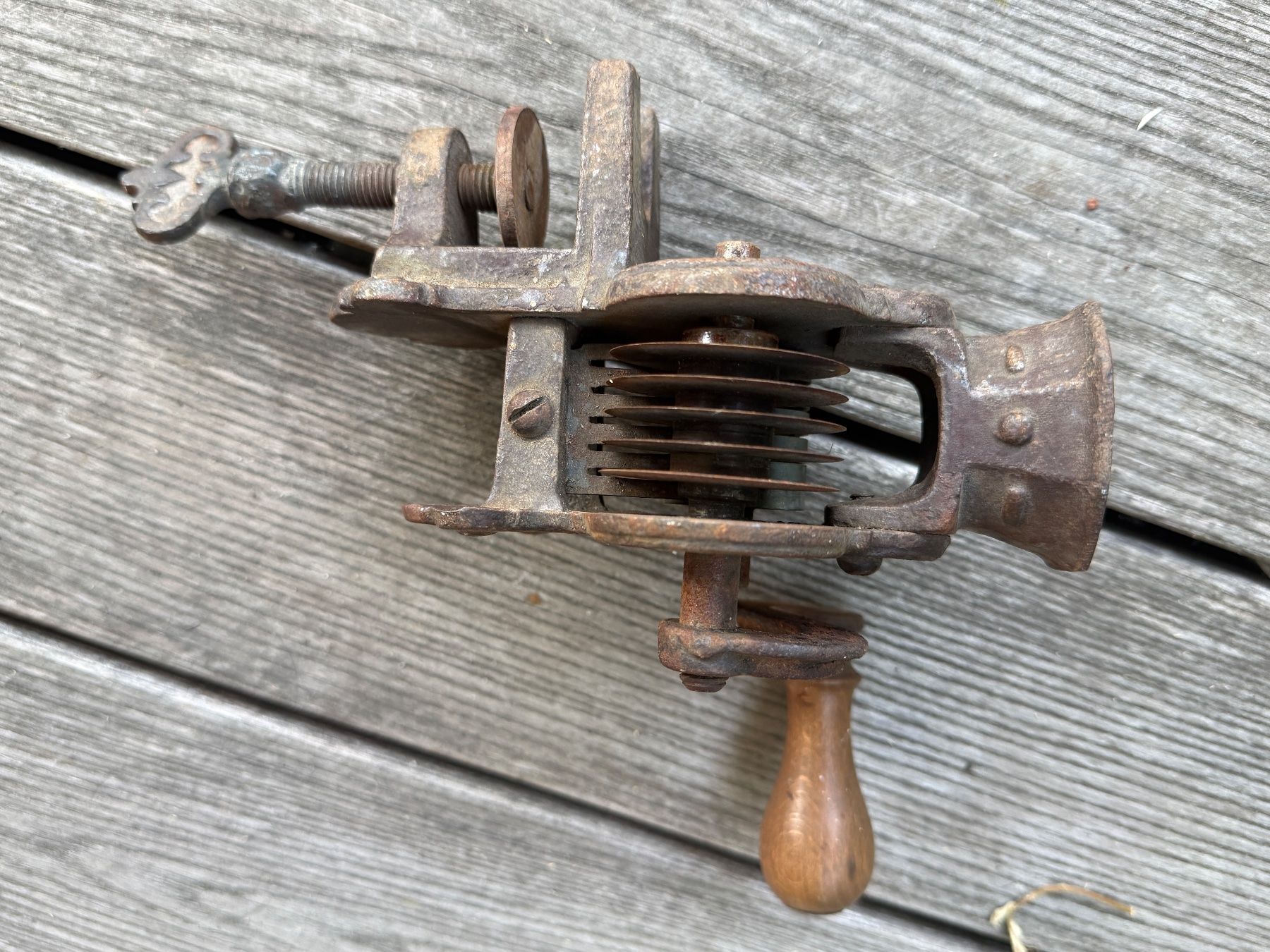 Küchengeräte: Bohnenschneider vintage antik Deko – Gebraucht aus Wittwil von Schnaeppli64 2