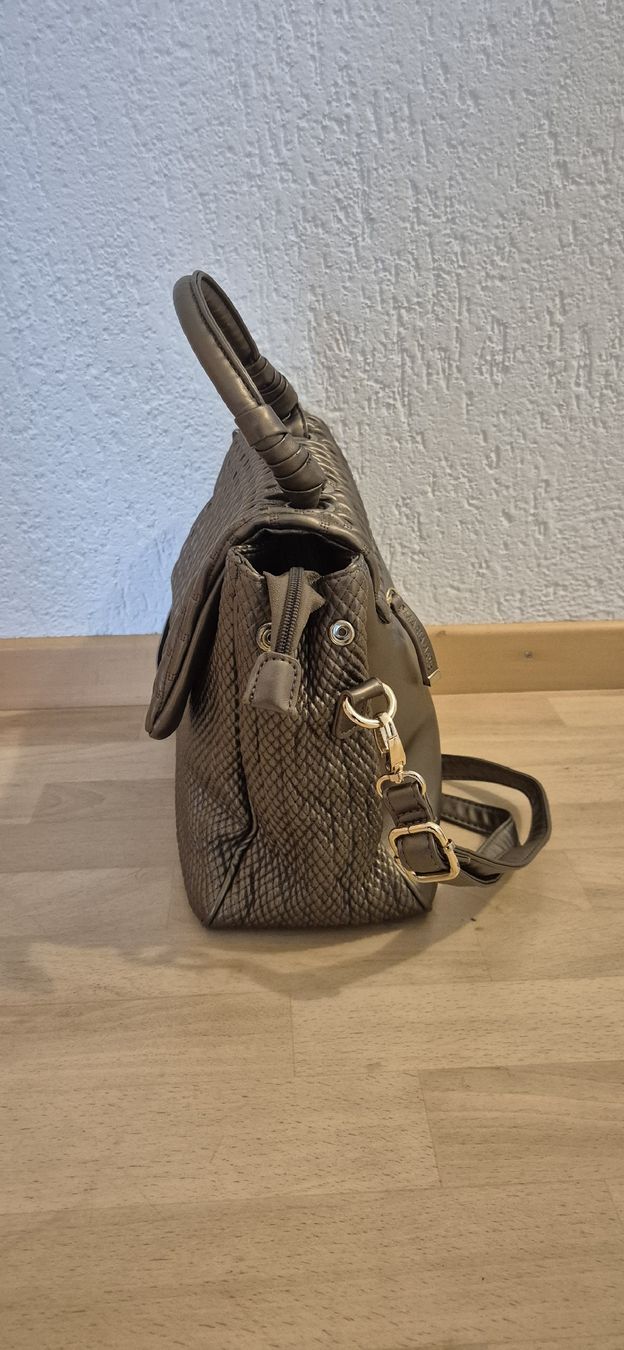 Borse da donna: Handtasche in Bronze Optik – Usato da Schwyz venduto da Vesparider01 3