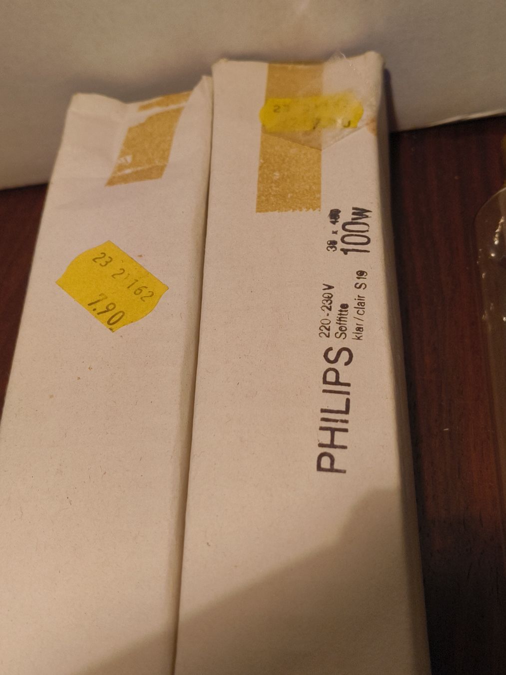 Philips Lampade: 3Stk Soffitte S19 Sockel Glühbirne 2 100W eine LED 9W – Nuovo (secondo la descrizione) da stettlen venduto da VintageBern_ch 4