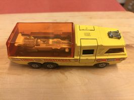 Matchbox Superkings Renntransporter