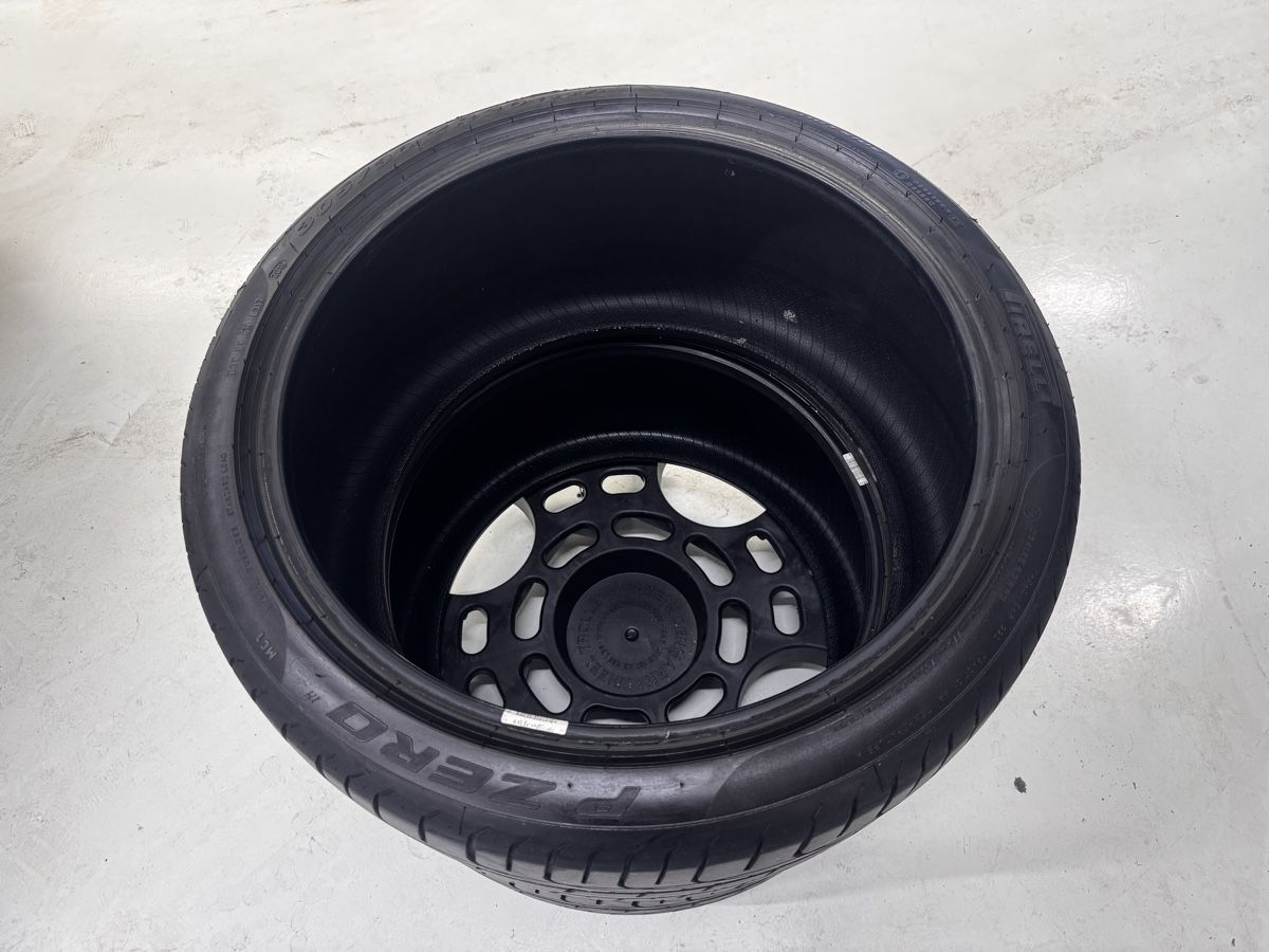 Pneumatici & Ruote complete: 2x Pirelli PZero 305/30ZR20 99Y MC1 – Usato da Grüningen venduto da Loeffel90 1