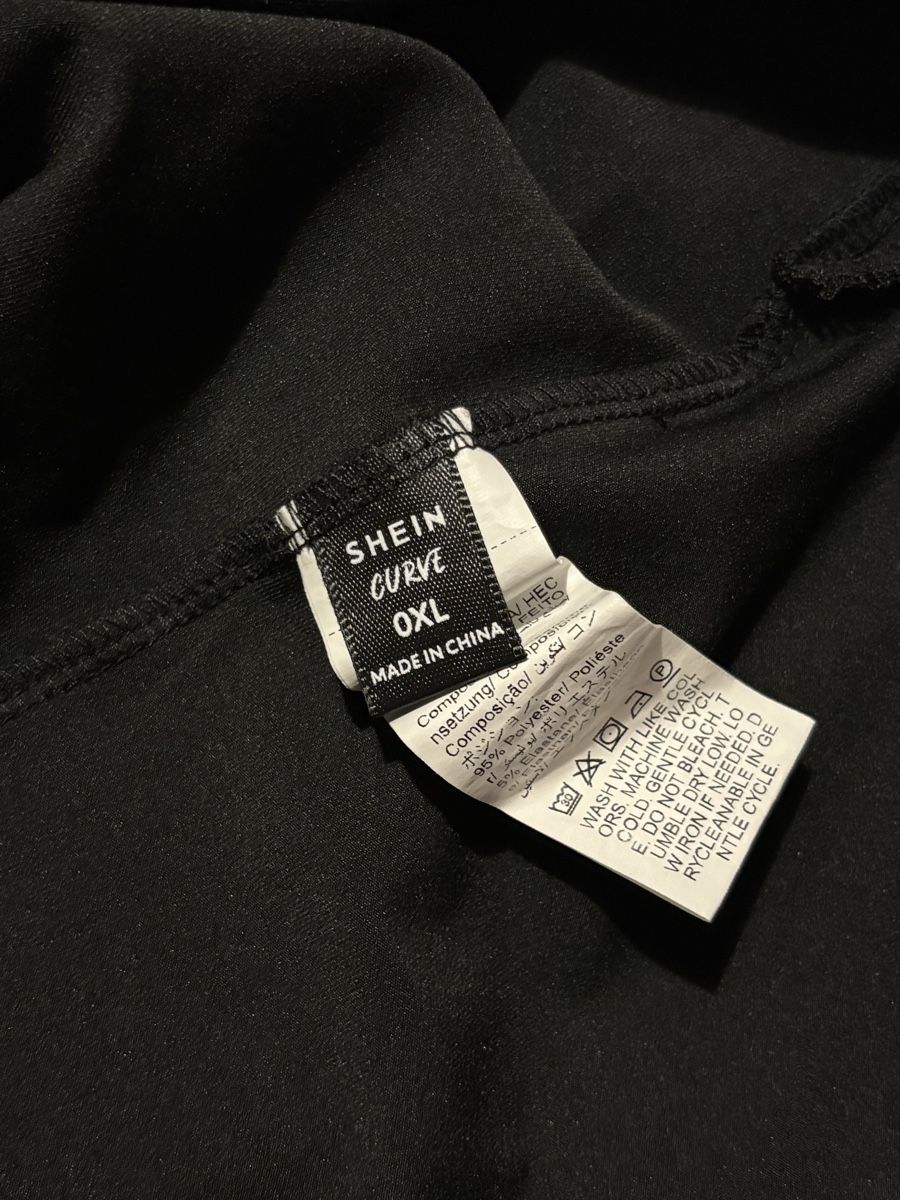 Shein Vestiti: shein  – Nuovo (secondo la descrizione) da Roveredo GR venduto da pez_7fjy 2