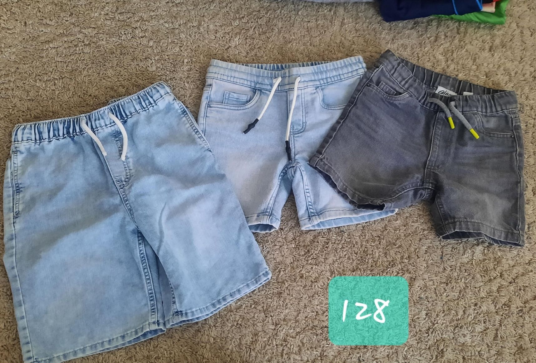 Ensembles coordonnés: Grosses 128er Set – D'occasion à Niederbuchsiten par Cheasily 2