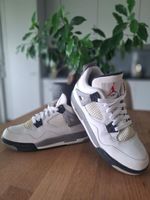 Nike Air Jordan 4 Retro