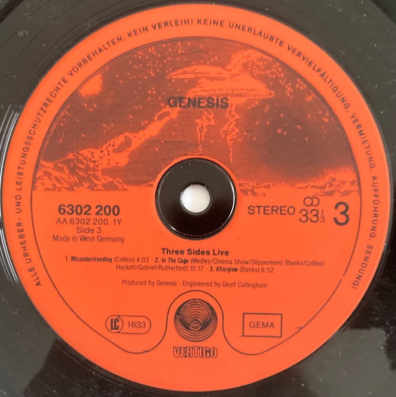 Dischi in vinile: GENESIS - THREE SIDES LIVE – Usato da Poliez-Pittet venduto da Newtown-Records 3