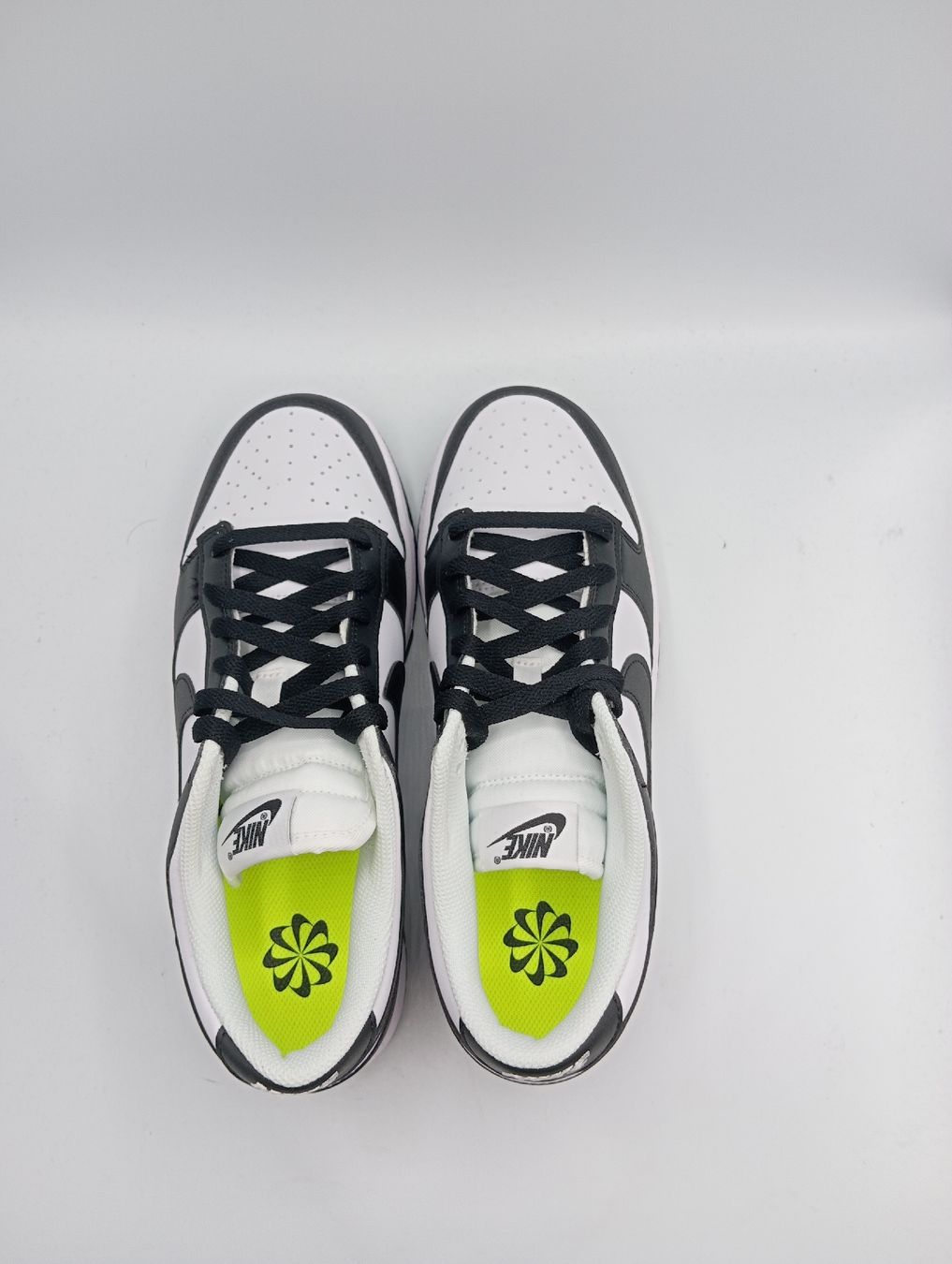Nike Herrenschuhe: Nike Dunk Low Next Nature - Panda (EU41) – Neu und originalverpackt aus Schaffhausen von outlez 4