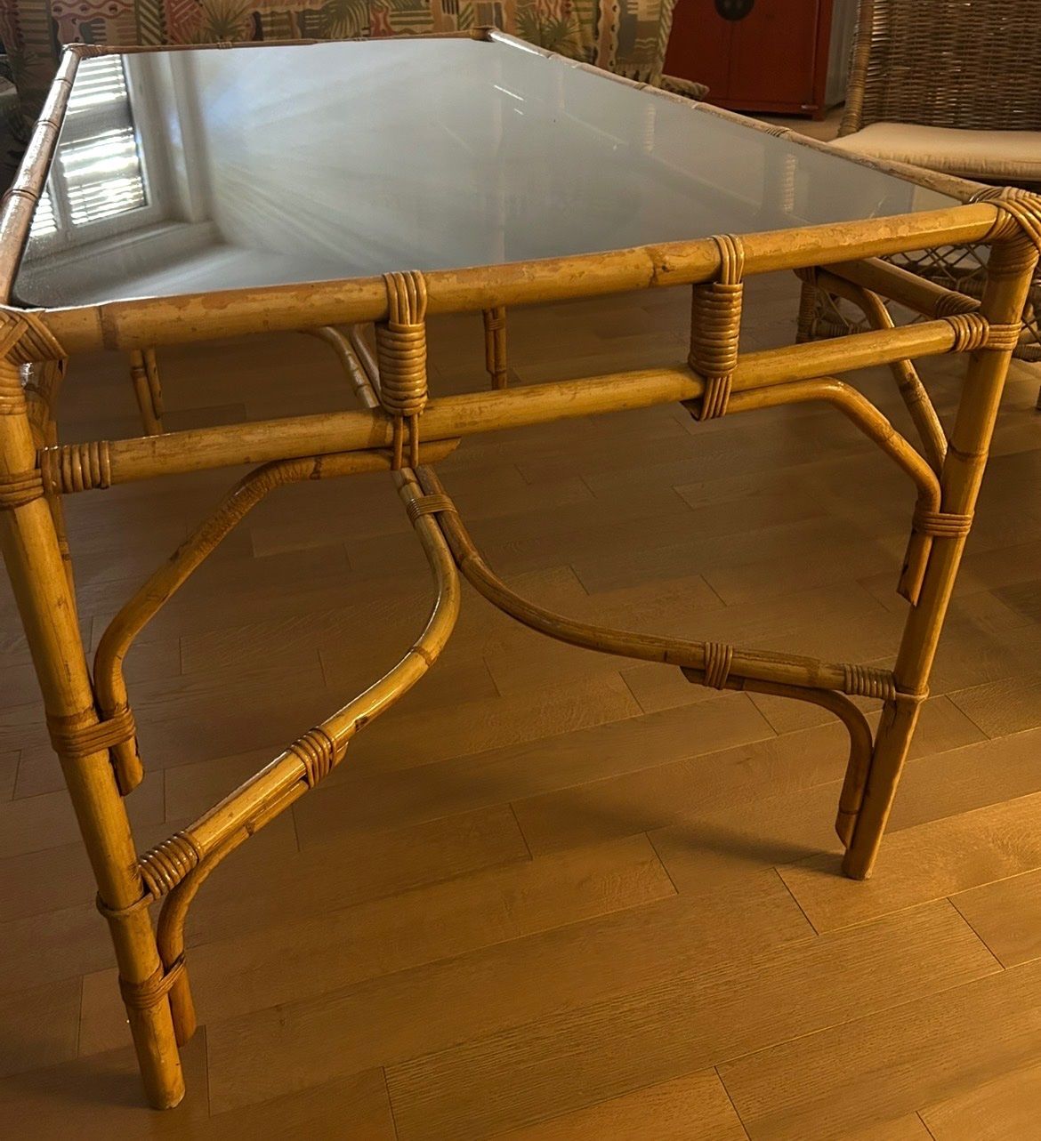 Tavoli: Table à manger en rotin et verre – Usato da Lausanne venduto da har_5gv8 1
