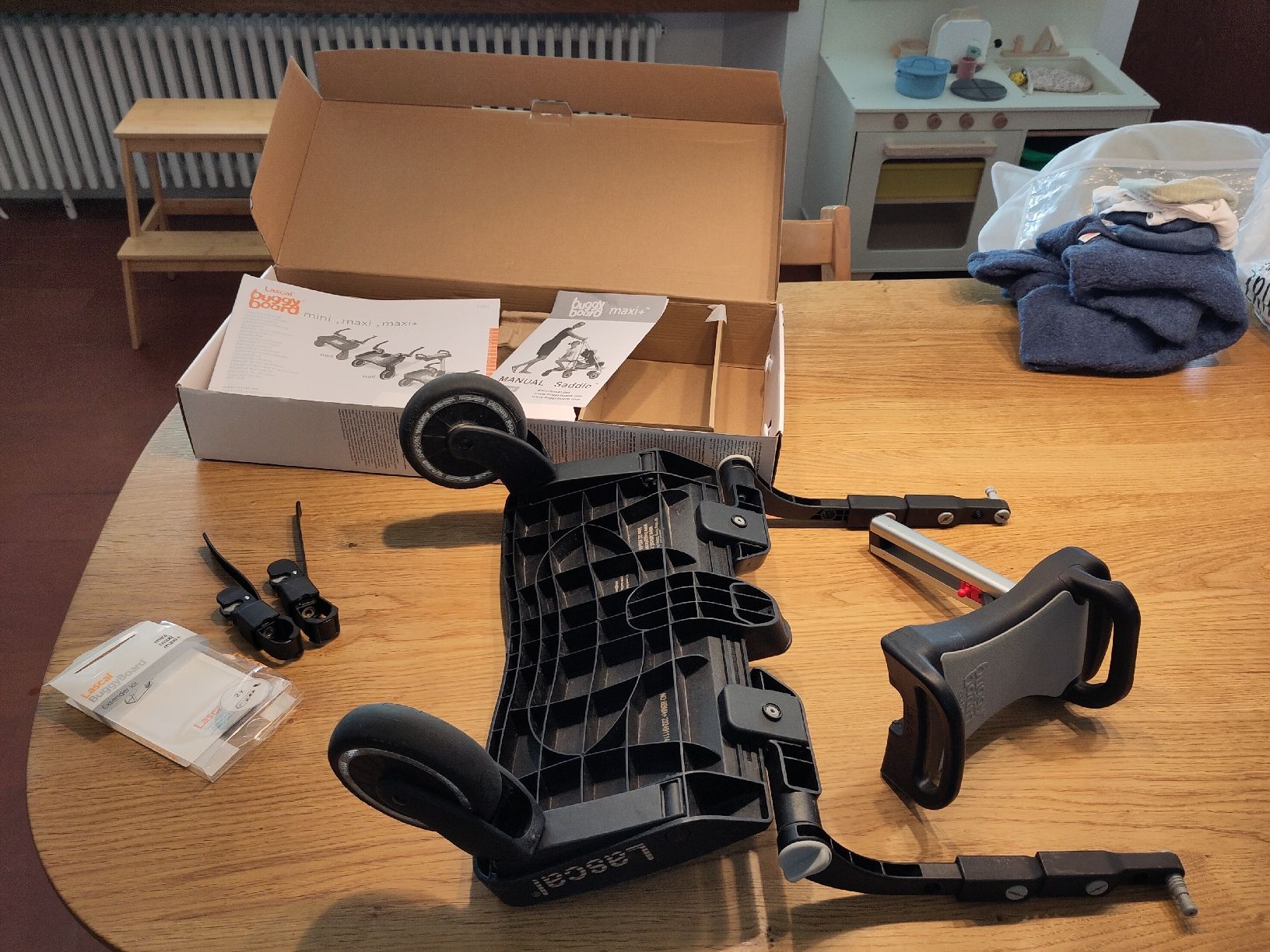 Lascal Accessori per carrozzine: Lascal BuggyBoard maxi+ mit Sattel, gut erhalten – Usato da Lufingen venduto da Velutluna 4
