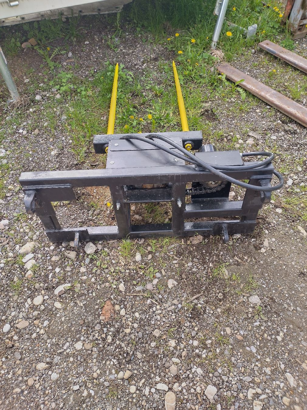 Tutte le macchine: Rundballenabwickler – Nuovo (secondo la descrizione) da Eriswil venduto da Johndeere2140 1