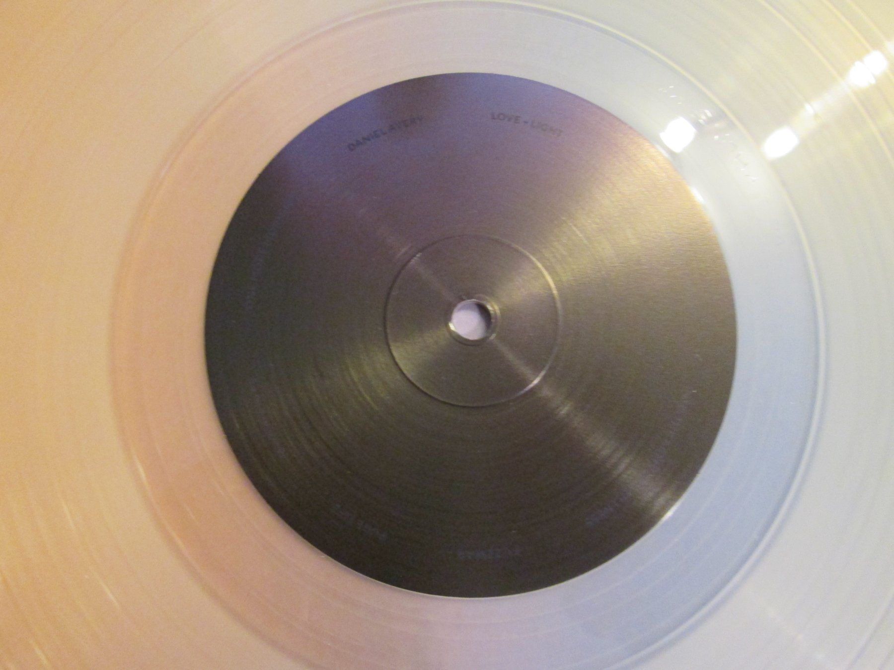 Dischi in vinile: Vinyle Daniel Avery "Love + Light" transparent – Usato da la Chaux-de-Fonds venduto da Lampe 4