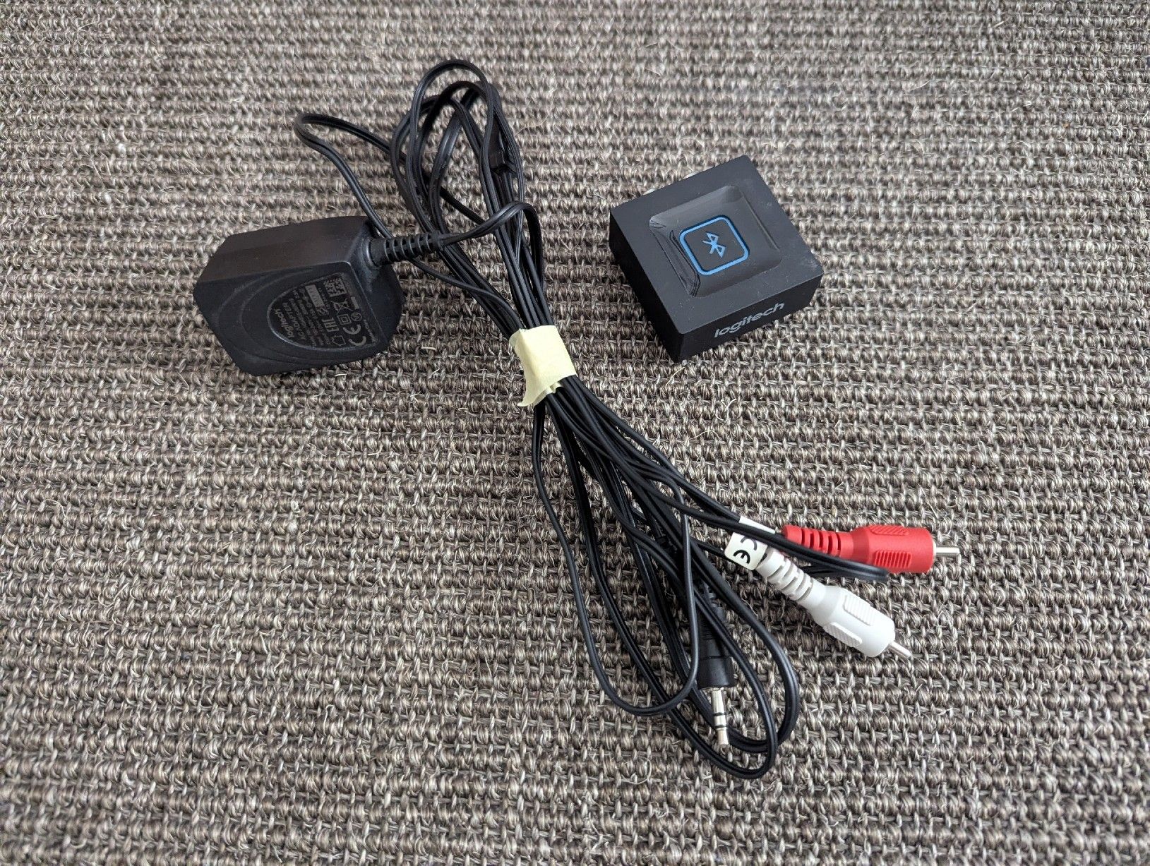 Logitech Unità & Adattatore: Logitech BT Adapter – Usato da Ennenda venduto da moritzschiesser