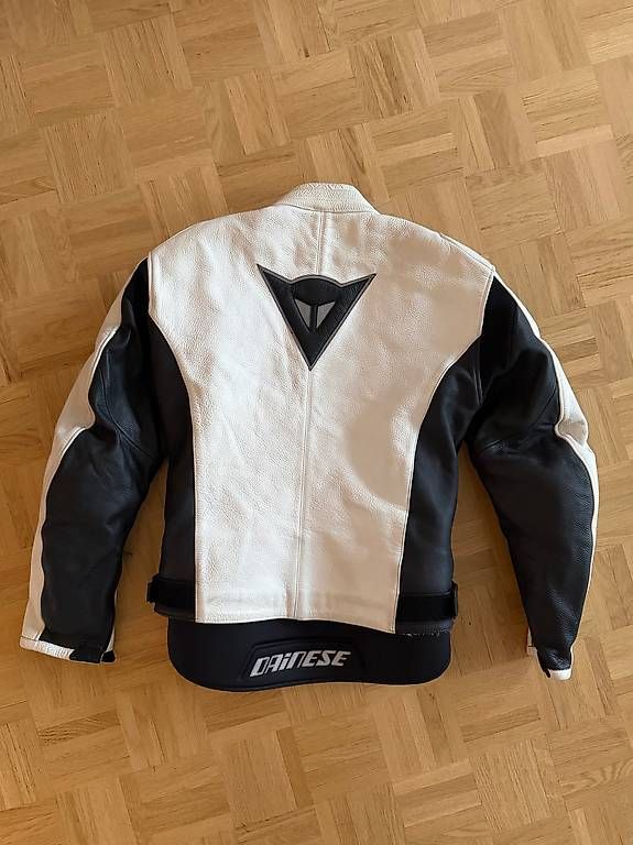 Ensembles & Tailleurs: Ensemble Dainese – D'occasion à Chêne-Bougeries par luc_pqc6 1