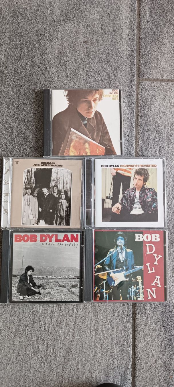 CD: 5 CD Bob Dylan – Usato da Tesserete venduto da unicuique-suum