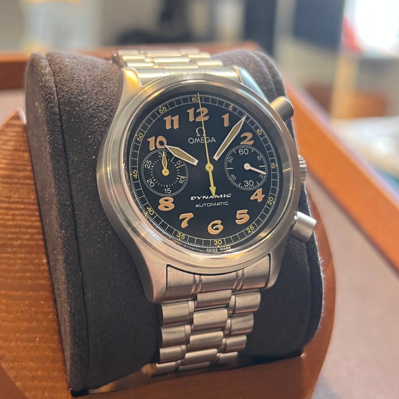 Omega Orologi: Omega Dynamic Chronograph Auto Black Dial 175.0310 – Usato da Carouge GE venduto da Watchaser 1