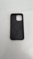 Coque iPhone 15 Pro Max noire solide et protectrice!