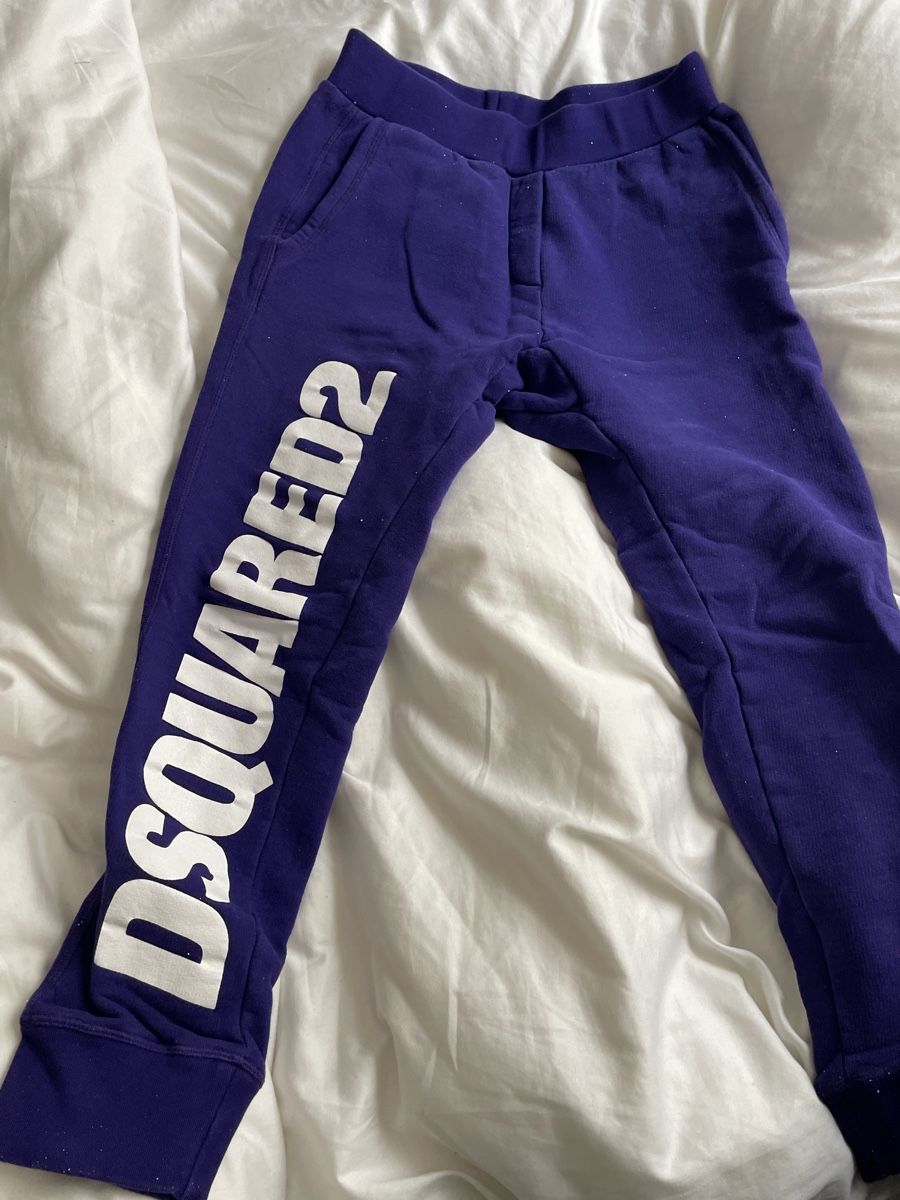 Dsquared2 Pantaloni: Dsquared Sweat hose – Usato da Zunzgen venduto da mel_y6w2