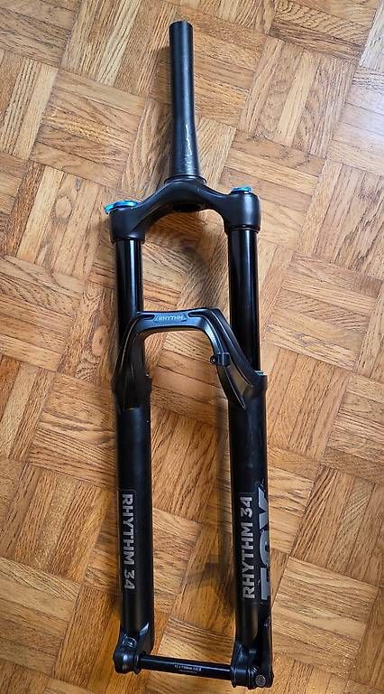 Fox Pezzi di ricambio: Federgabel FOX 34 Float RHYTHM 27.5 150mm – Usato da Rorbas venduto da Petermense