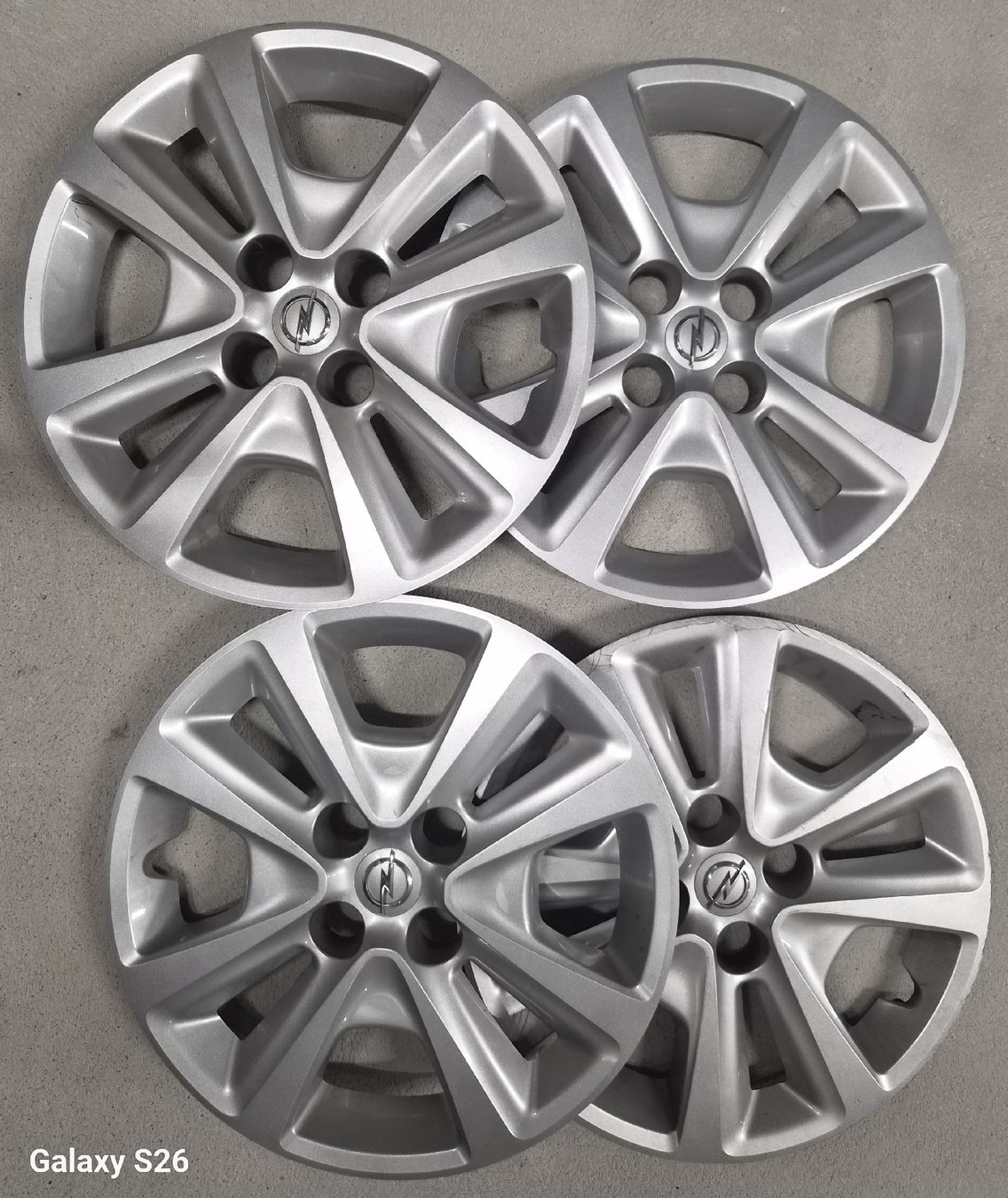 Opel Cerchioni: Opel 15" original Radkappen. – Usato da Münchwilen (TG) venduto da Anonym2023