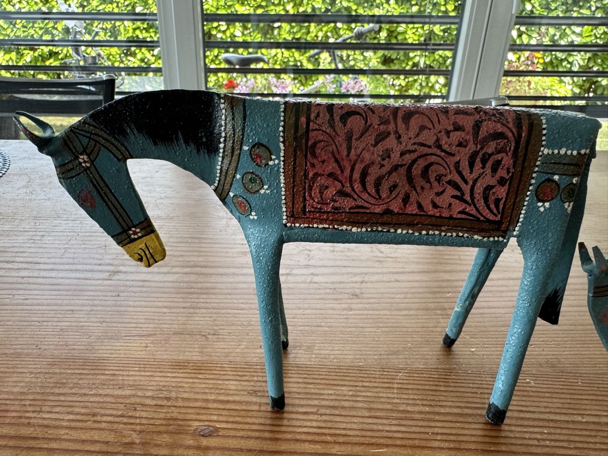 Statuette: Dekoration Pferde blau handbemalt  – Usato da Lanzenhäusern venduto da Galaa 2