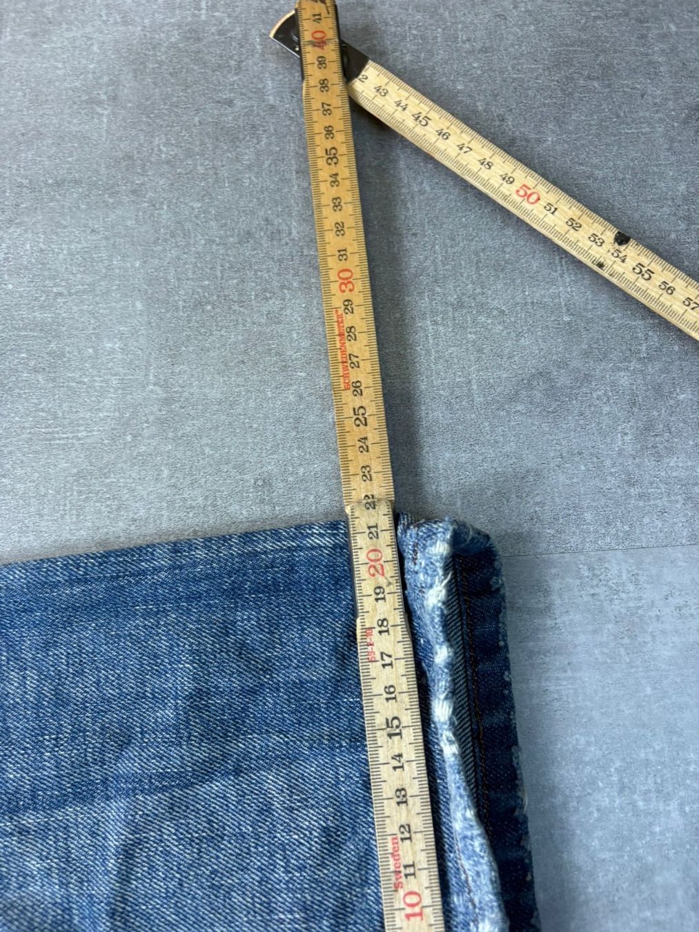 Diesel Jeans: Vintage Diesel Bootcut Flared Jeans (M) – Gebraucht aus Werdenberg von hase.vintage 8