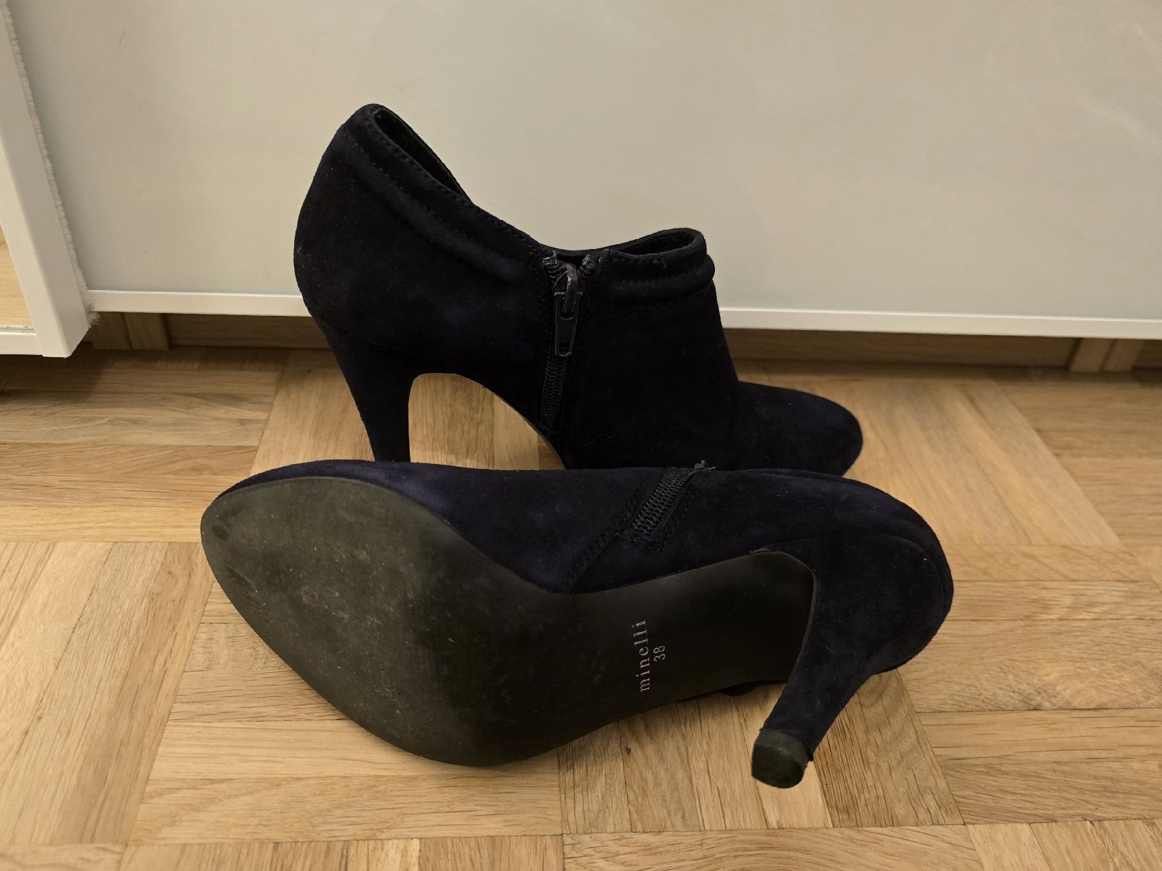 Scarpe da donna: Bottines en daim bleu marine Minelli – Usato da Genève venduto da cec_d6pg 2