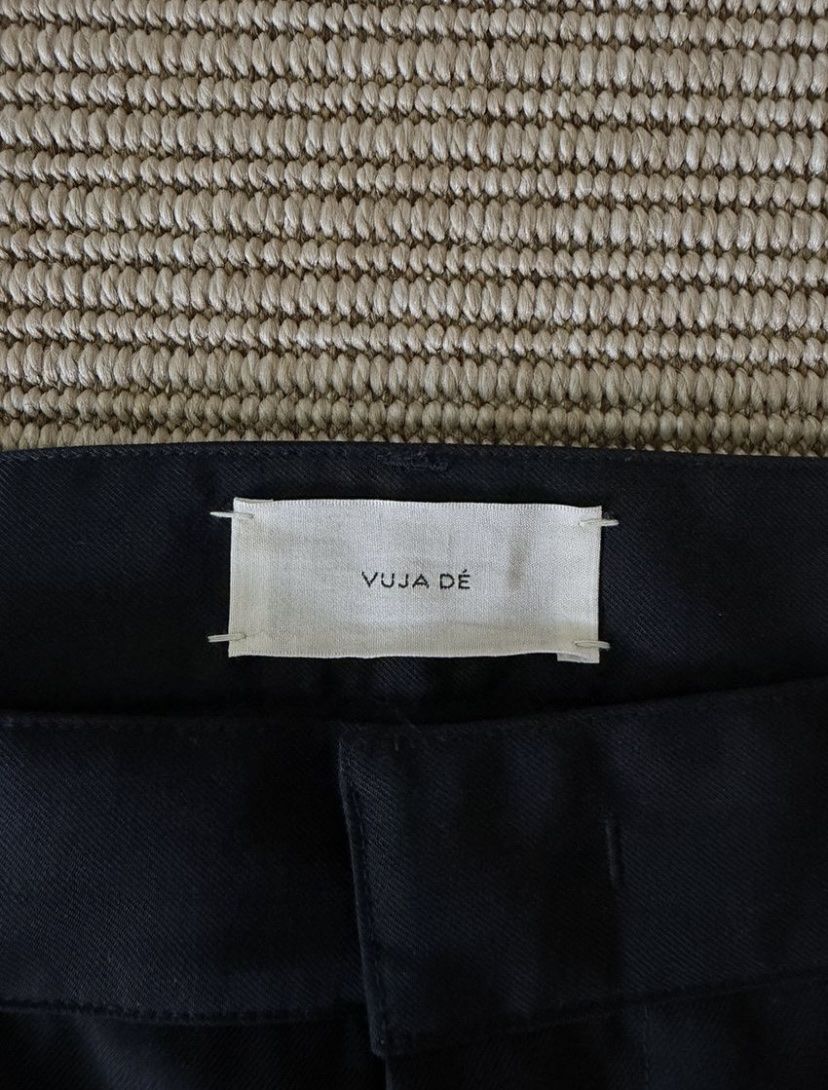 Pantaloni: Vuja De Gala Pleat Trousers – Usato da Oberkirch LU venduto da benjaminflower 3